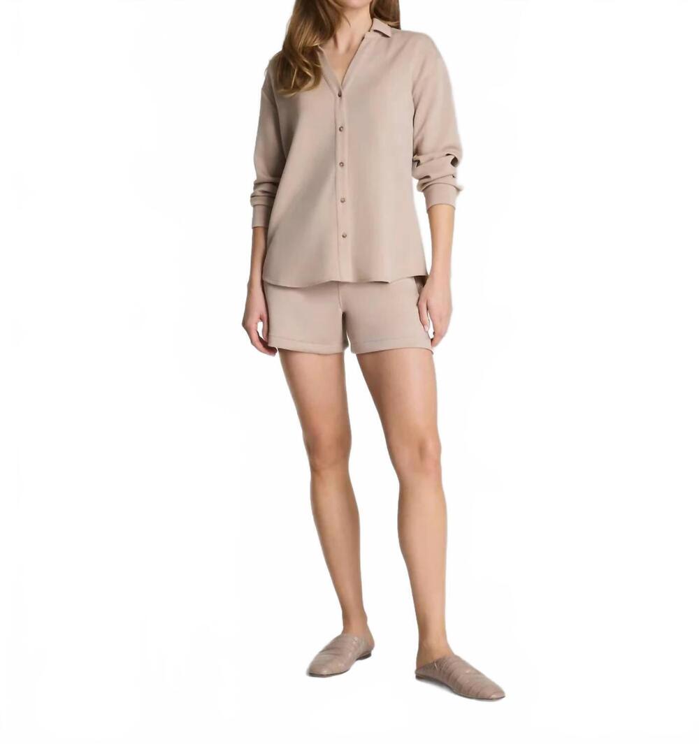 NEW SPANX airessentials 5" short in dune